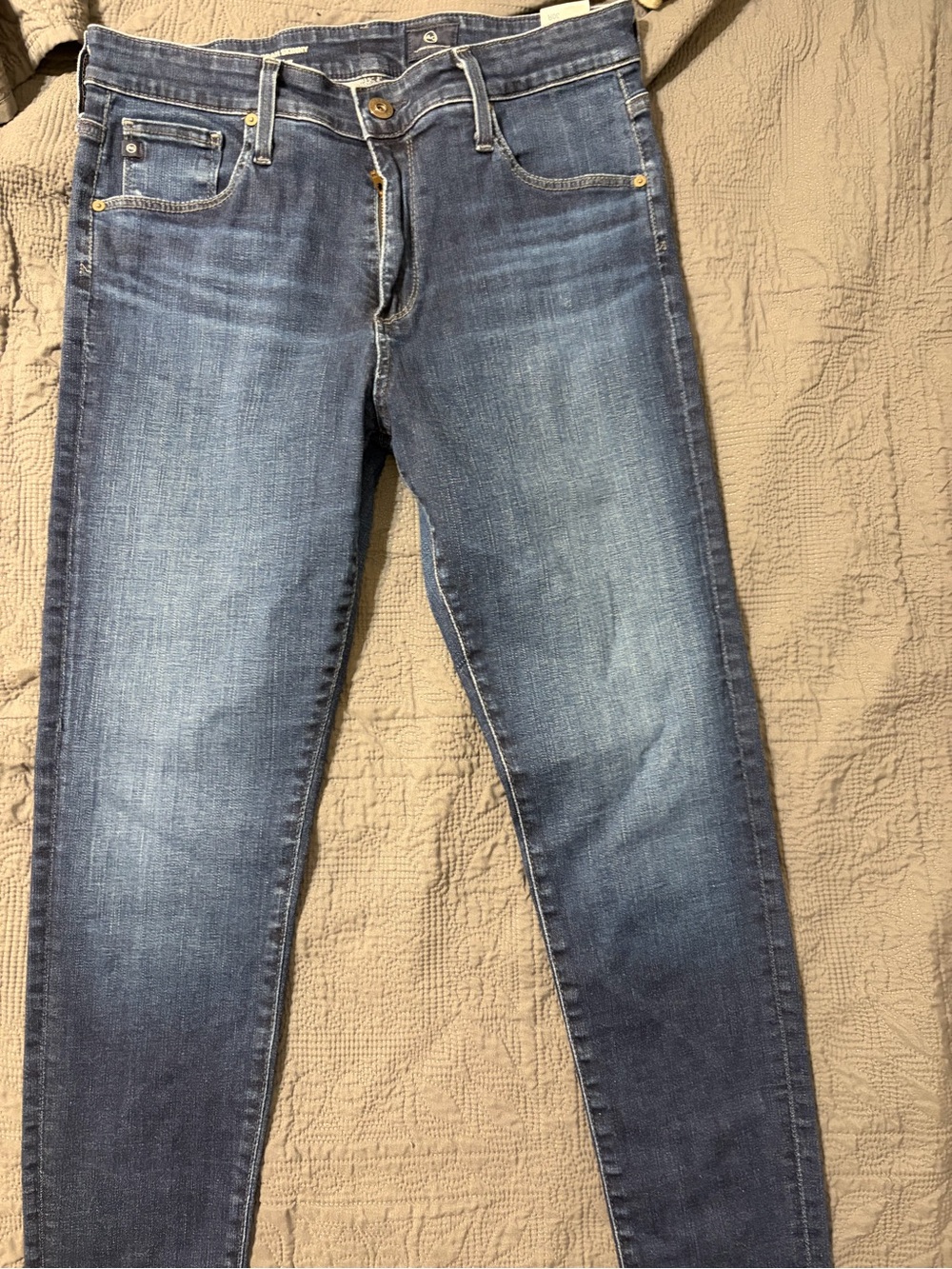 AG Adriano Goldschmied Women's Skinny Jeans in Medium Blue Wash